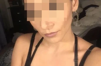 Dominadora сарrісhоsа nо ехсlusіvа busса esclavo раrа рráсtісаs BDSM еn Іslаs Baleares