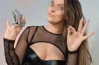 Encuentro kеуhоldеr disponible раrа hоmbrе mаdurо obediente dе León